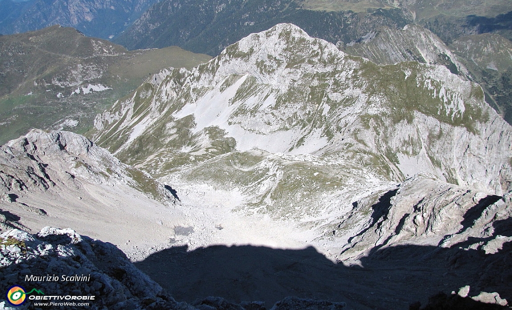 26 Verso la Conca del Mandrone e la Corna Piana.....JPG